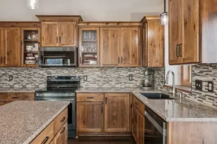 7140 Upper 157th St W, Apple Valley, MN 55124 - Photo 10