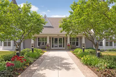 100 Clydesdale Trail #328, Medina, MN 55340 - Photo 2