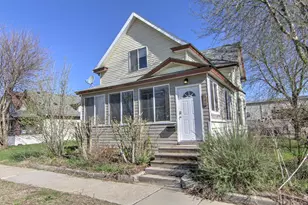 741 Pierce Butler Rte, Saint Paul, MN 55104 - Photo 1