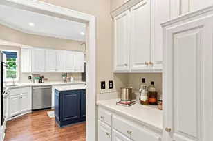 9486 Olympia Dr, Eden Prairie, MN 55347 - Photo 24