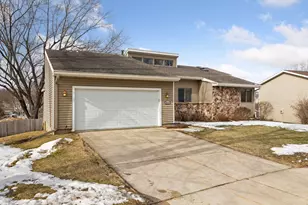3423 Chalet Dr NW, Rochester, MN 55901 - Photo 68