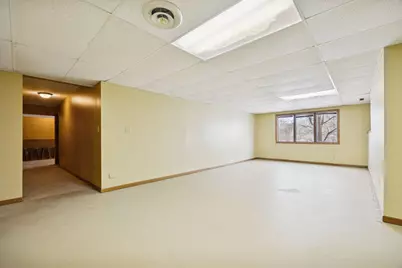 3423 Chalet Drive NW, Rochester, MN 55901 - Photo 54