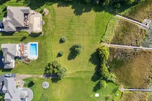 26022 Sunset Dr, Chisago City, MN 55013 - Photo 8