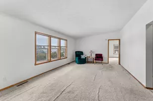 39052 Mica Ave, North Branch, MN 55056 - Photo 10