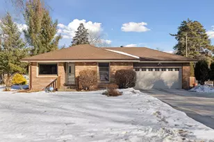 1512 Transit Ave, Roseville, MN 55113 - Photo 4