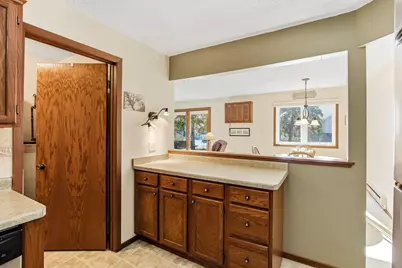 1581 Wheelock Lane #101, Saint Paul, MN 55117 - Photo 8