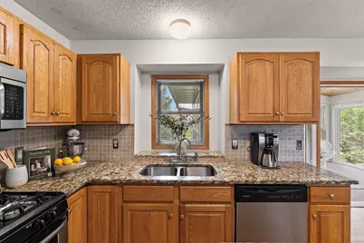 9323 Magnolia Lane N, Maple Grove, MN 55369 - Photo 14