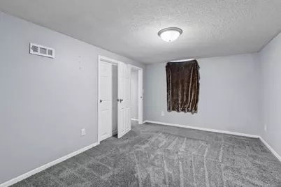 5918 Admiral Lane N, Brooklyn Center, MN 55429 - Photo 34