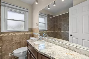 5918 Admiral Ln N, Brooklyn Center, MN 55429 - Photo 28