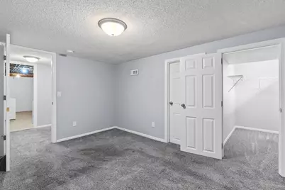 5918 Admiral Lane N, Brooklyn Center, MN 55429 - Photo 40