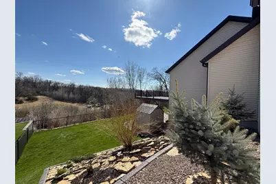 3927 Stone Point Drive NE, Rochester, MN 55906 - Photo 28