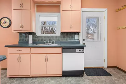 221 25th Avenue N, Saint Cloud, MN 56303 - Photo 6