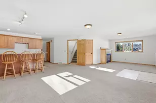 602 Summerfield Cir, Hudson, WI 54016 - Photo 20