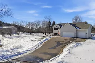 602 Summerfield Cir, Hudson, WI 54016 - Photo 28