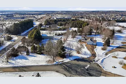 602 Summerfield Circle, Hudson, WI 54016 - Photo 34