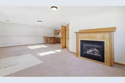 602 Summerfield Circle, Hudson, WI 54016 - Photo 18