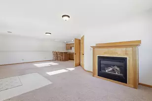 602 Summerfield Cir, Hudson, WI 54016 - Photo 18