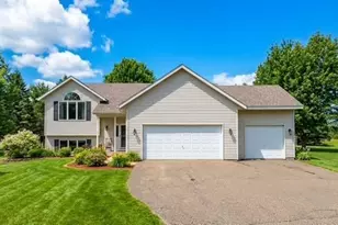 602 Summerfield Cir, Hudson, WI 54016 - Photo 36