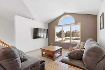 602 Summerfield Circle, Hudson, WI 54016 - Photo 10