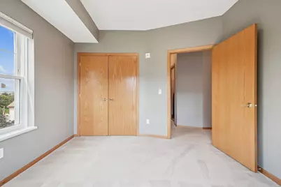 4824 E 53rd Street #422, Minneapolis, MN 55417 - Photo 12