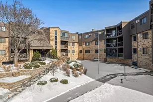 999 41st Ave NE, Columbia Heights, MN 55421 - Photo 1