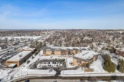 999 41st Avenue NE #203, Columbia Heights, MN 55421 - Photo 2