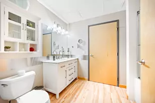 250 Park Ave, Minneapolis, MN 55415 - Photo 18