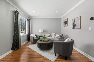 1855 Birmingham St, Maplewood, MN 55109 - Photo 2