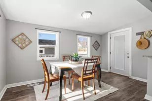 1855 Birmingham St, Maplewood, MN 55109 - Photo 10