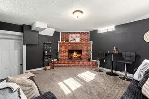 1855 Birmingham St, Maplewood, MN 55109 - Photo 20