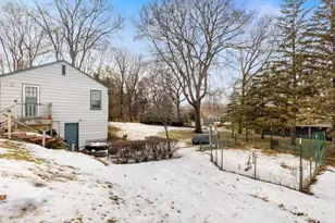 10350 Nicollet Ave S, Bloomington, MN 55420 - Photo 18