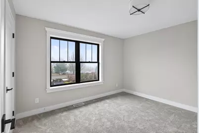 5319 Glenwood Avenue, Golden Valley, MN 55422 - Photo 22