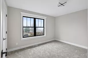 5319 Glenwood Ave, Golden Valley, MN 55422 - Photo 32