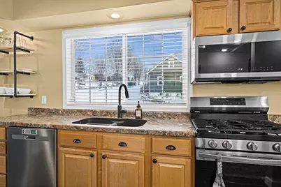 2502 W 15th Street, Duluth, MN 55806 - Photo 16