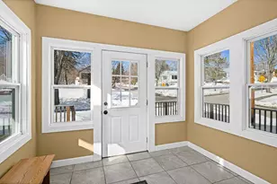 2502 W 15th St, Duluth, MN 55806 - Photo 10