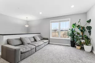 5088 93rd Ln N, Brooklyn Park, MN 55443 - Photo 6