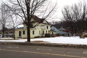 515 E Prospect St, Durand, WI 54736 - Photo 4