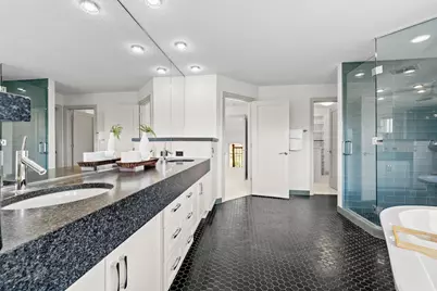 5110 Terraceview Lane N, Plymouth, MN 55446 - Photo 36