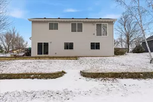 505 5th Ave Ct SW, Isanti, MN 55040 - Photo 2
