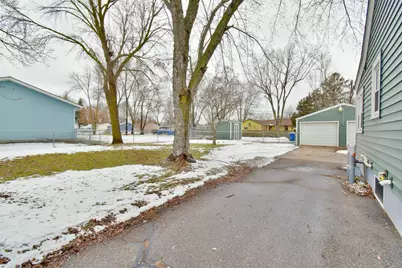 1045 33rd Avenue N, Saint Cloud, MN 56303 - Photo 10