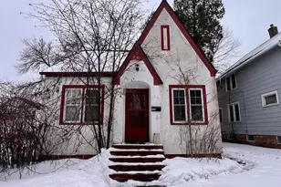 2406 4th Ave E, Hibbing, MN 55746 - Photo 1