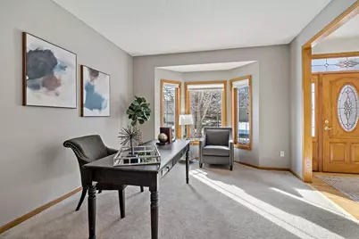 10725 Cambridge Court, Burnsville, MN 55337 - Photo 4