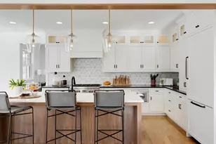 45Xx Parkside Ln, Edina, MN 55436 - Photo 6