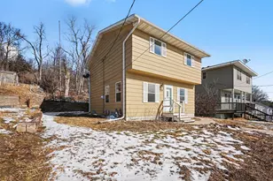 818 Hawthorn St, Red Wing, MN 55066 - Photo 1