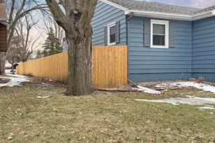 901 Redwood Dr, Fairmont, MN 56031 - Photo 40