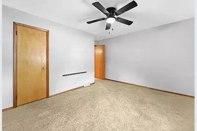 901 Redwood Drive, Fairmont, MN 56031 - Photo 24