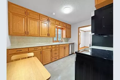 901 Redwood Drive, Fairmont, MN 56031 - Photo 14