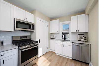 4700 Girard Avenue N, Minneapolis, MN 55430 - Photo 8