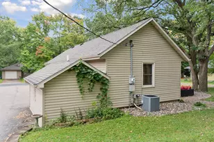 1644 Princeton Ave, Saint Louis Park, MN 55416 - Photo 44