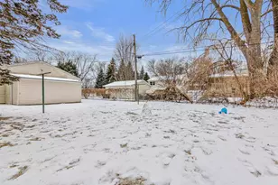 5045/5047 Sunnyside Rd, Mounds View, MN 55112 - Photo 34